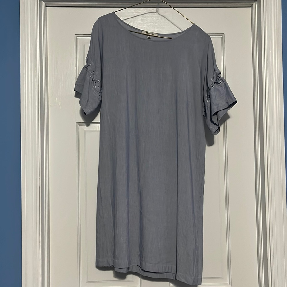Madewell women’s medium blue striped dress with laced sleeves casual coastal